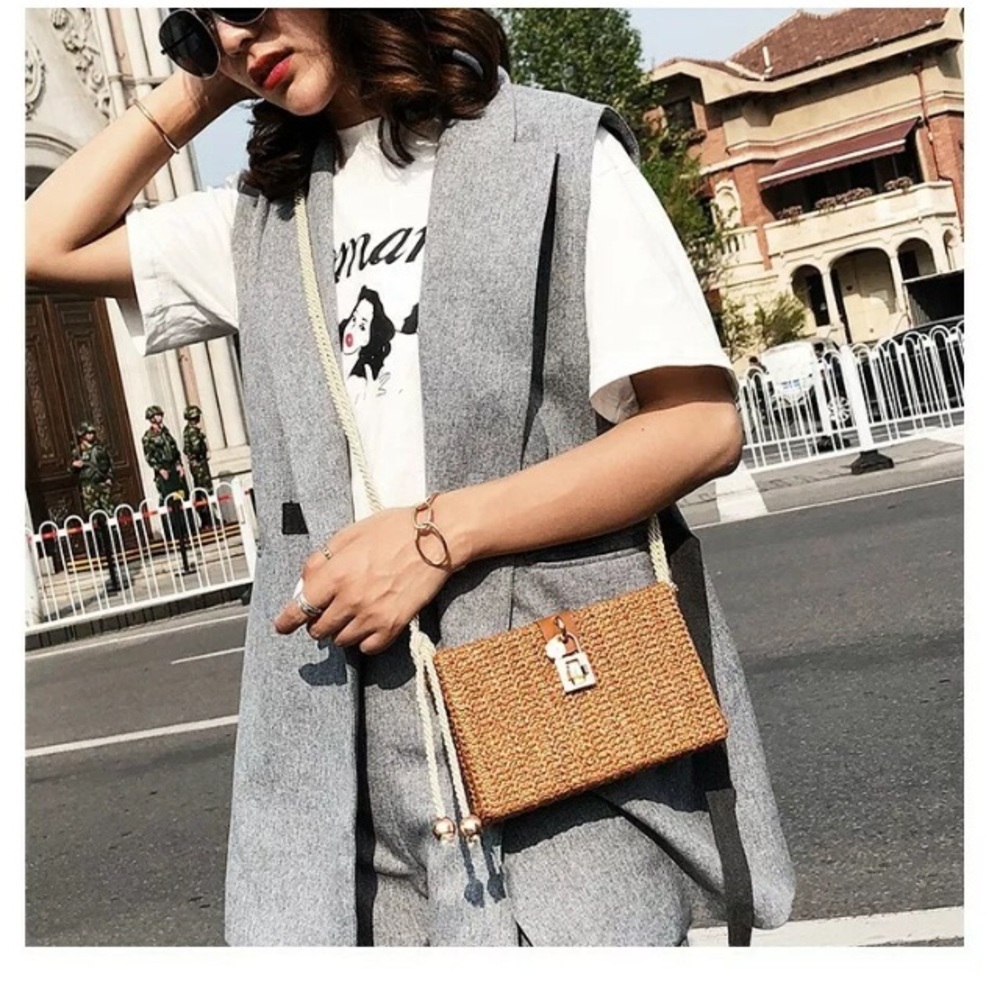 Beige crossbody bag